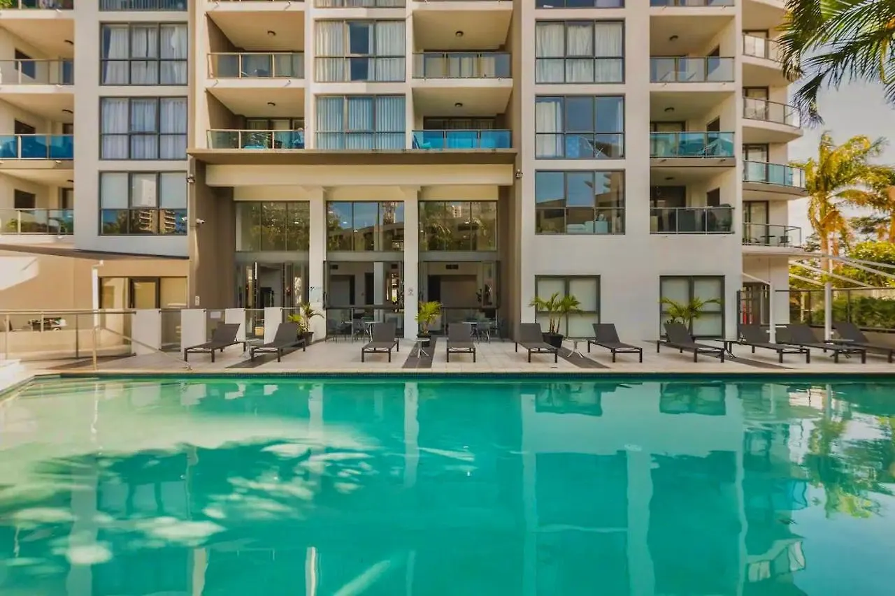 Stylish Studio Apartment, Holiday Resort, With View, Pool, Spa , Sauna Gold Coast